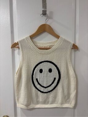 Promesa Textured Knit Smiley Face Cream Sweater Vest Tank Top Preppy Artful S